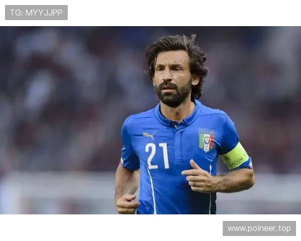 马尔蒂尼边后卫角色本赛季表现稳健,防守贡献与战术价值持续提升 马尔蒂尼边后卫角色本赛季表现稳健,防守贡献与战术价值持续提升