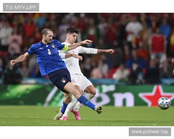 阿什利·扬防守能力近期表现稳健,状态持续提升 阿什利·扬防守能力近期表现稳健,状态持续提升